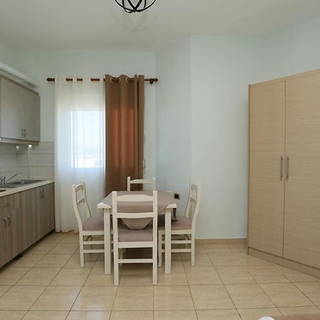 Michelle Apartments Ksamil Luaran gambar