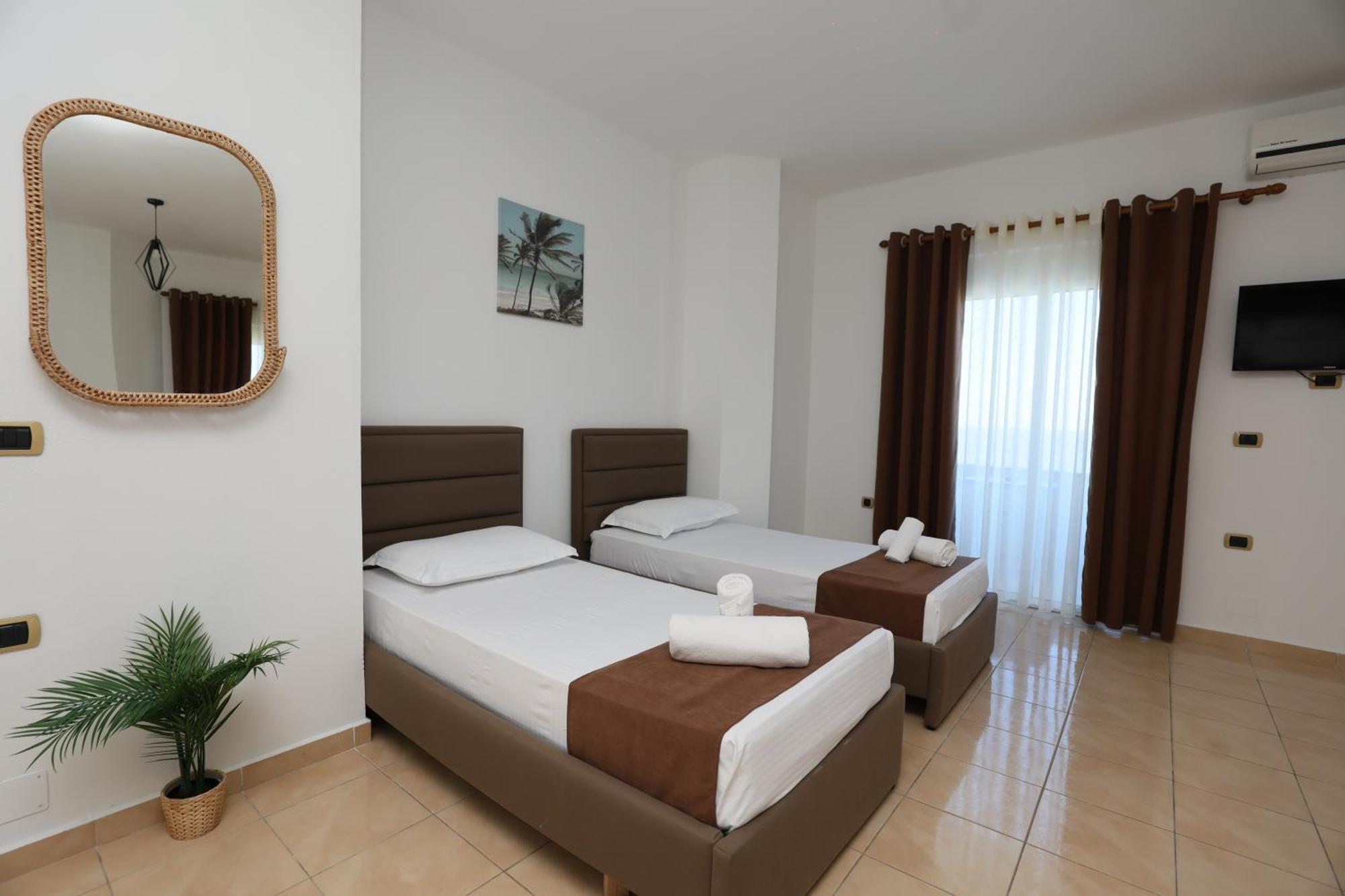 Michelle Apartments Ksamil Luaran gambar
