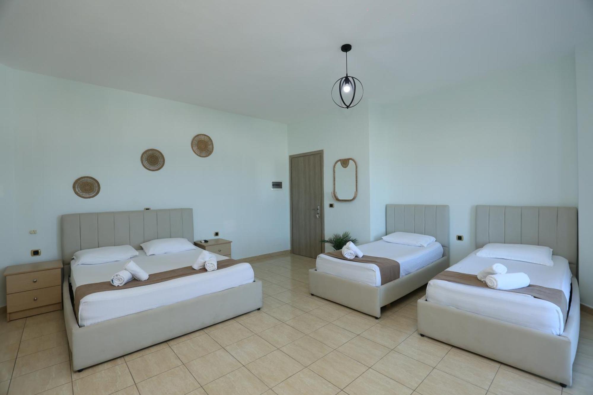 Michelle Apartments Ksamil Luaran gambar