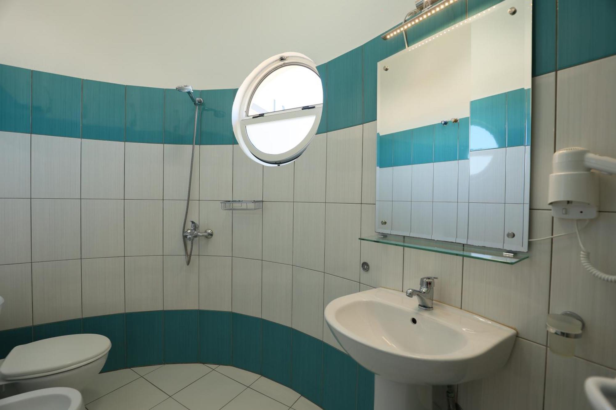 Michelle Apartments Ksamil Luaran gambar