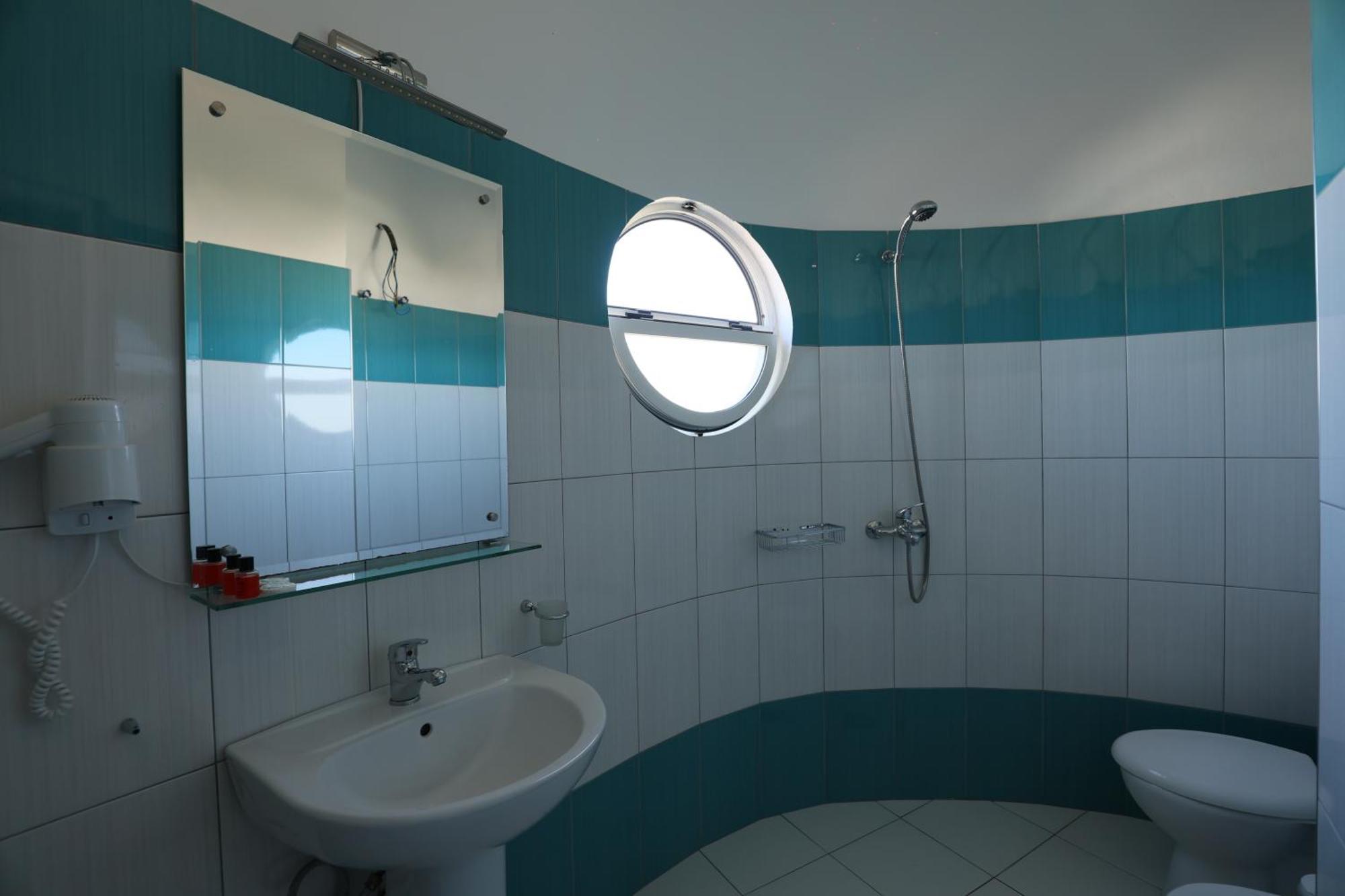 Michelle Apartments Ksamil Luaran gambar