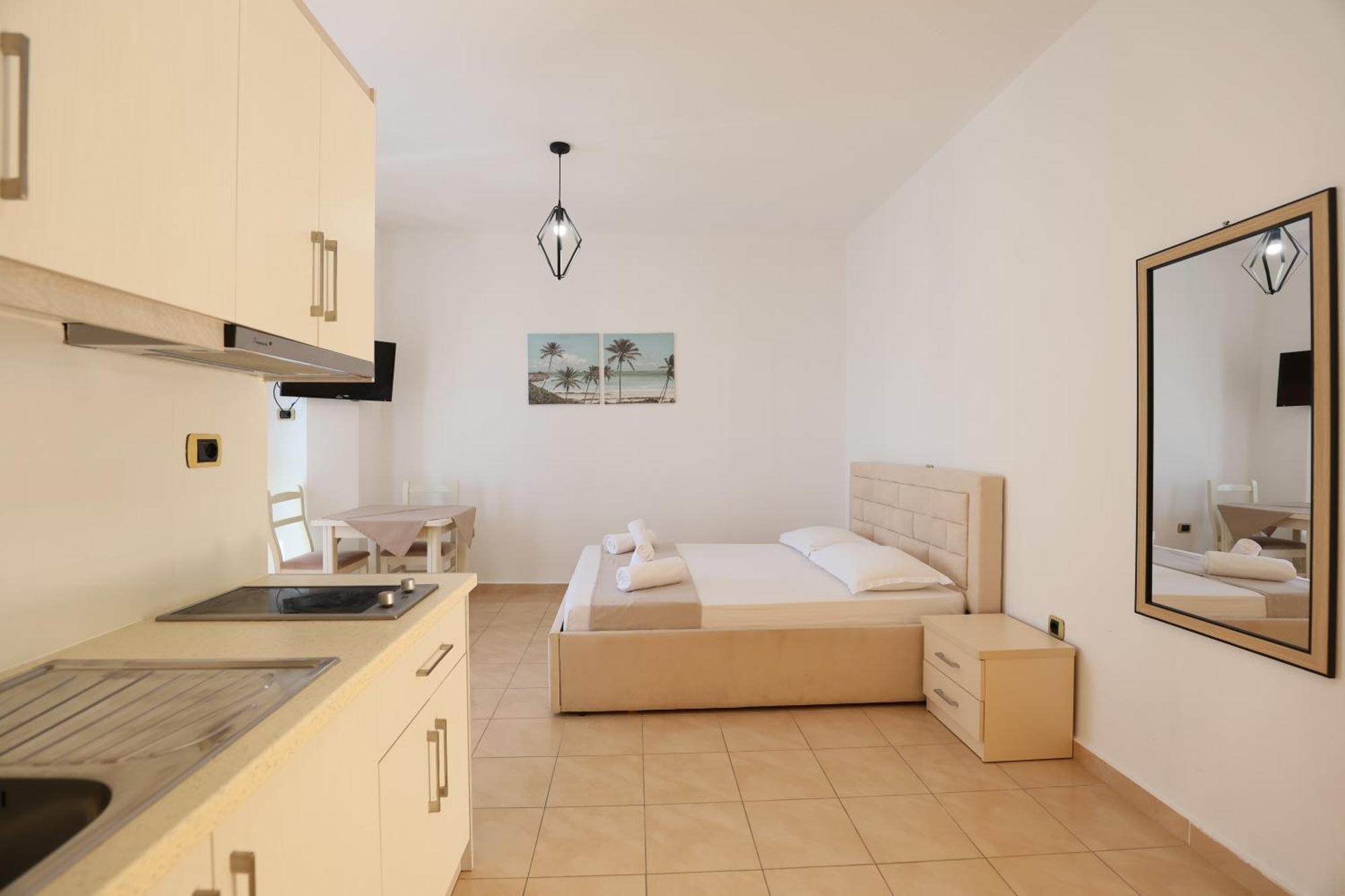 Michelle Apartments Ksamil Luaran gambar