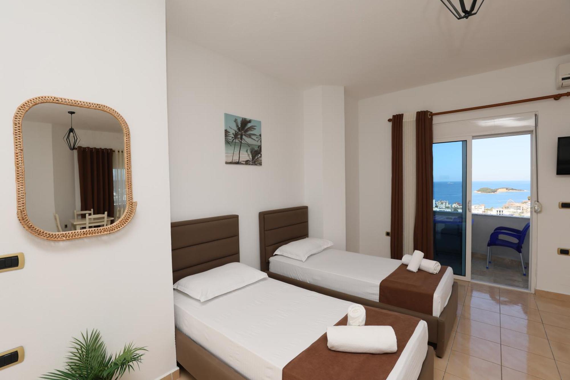 Michelle Apartments Ksamil Luaran gambar