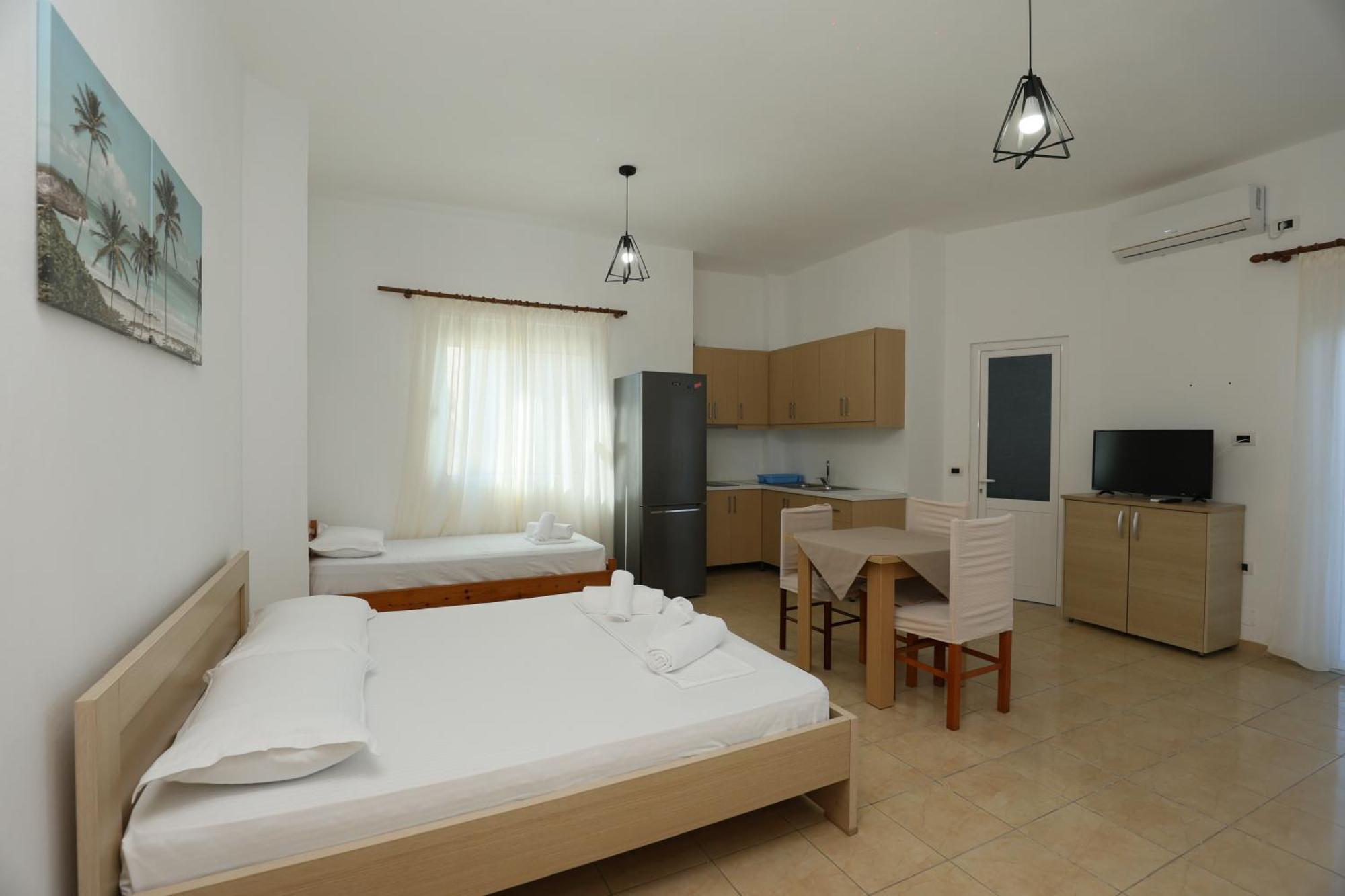 Michelle Apartments Ksamil Luaran gambar