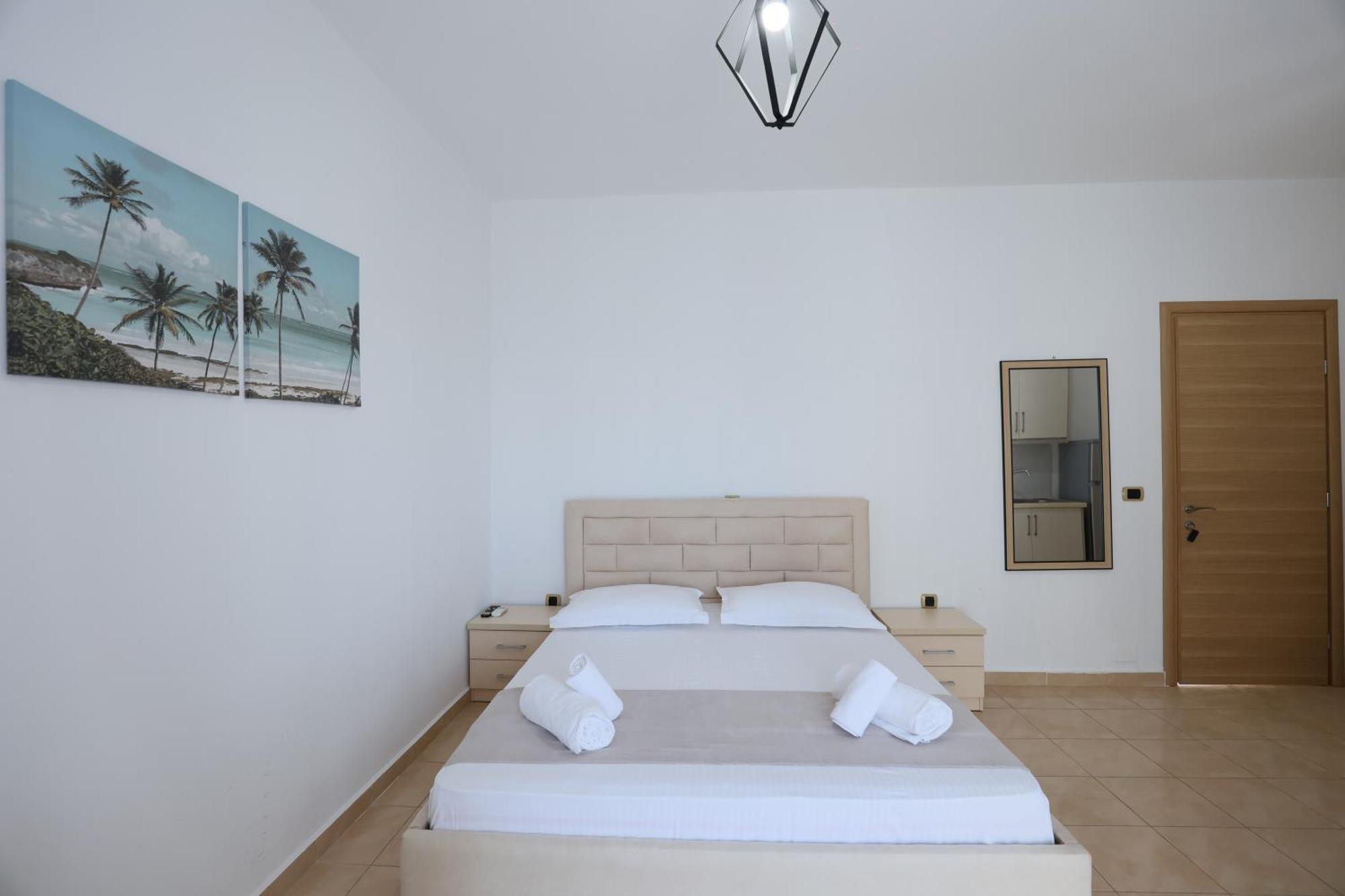 Michelle Apartments Ksamil Luaran gambar