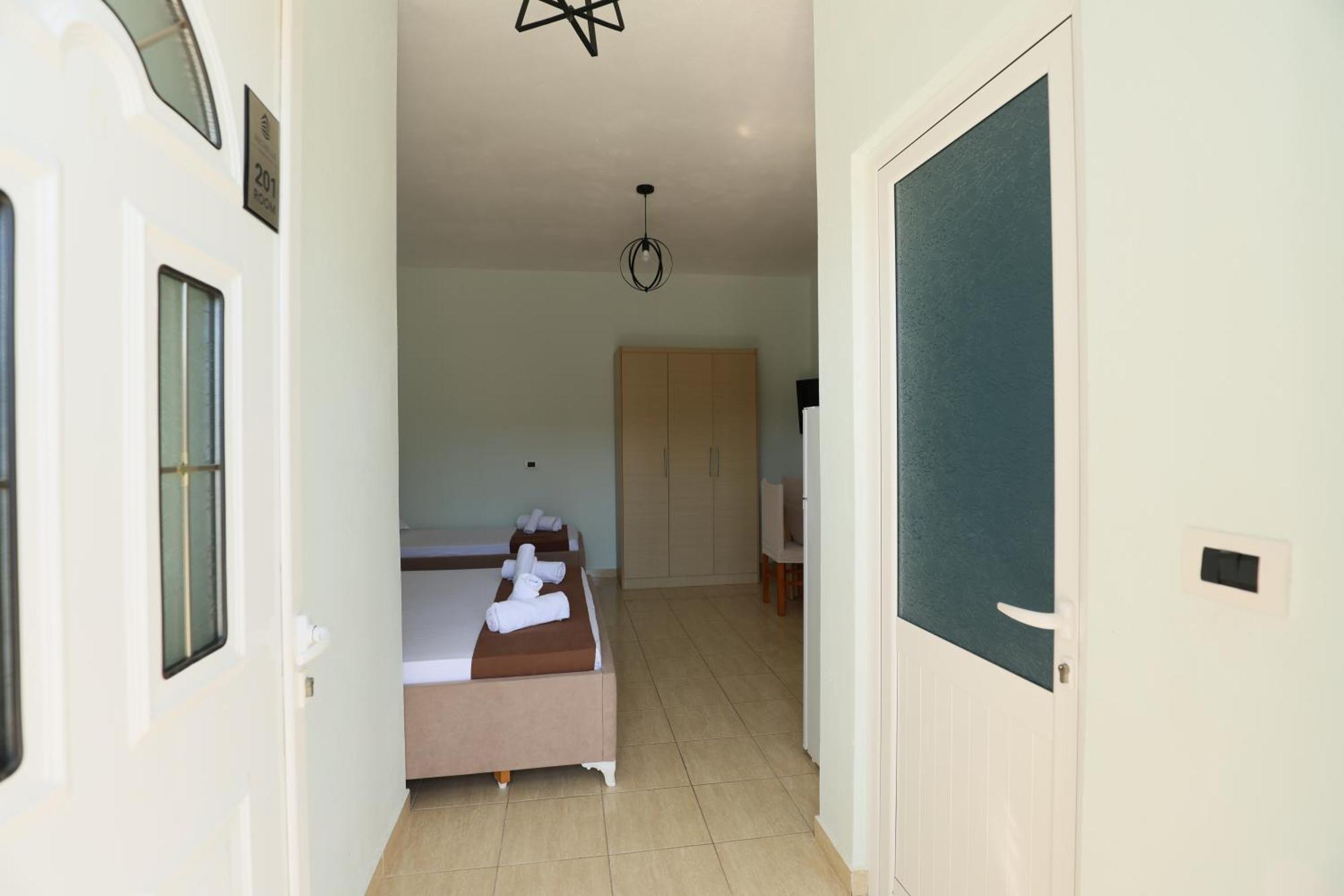 Michelle Apartments Ksamil Luaran gambar